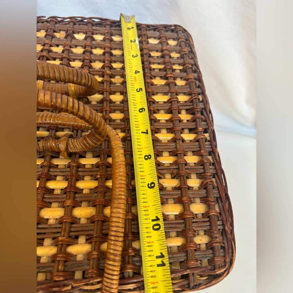 Woven Wicker Picnic Basket with Handles. 13x11x11” - Picture 8 of 13